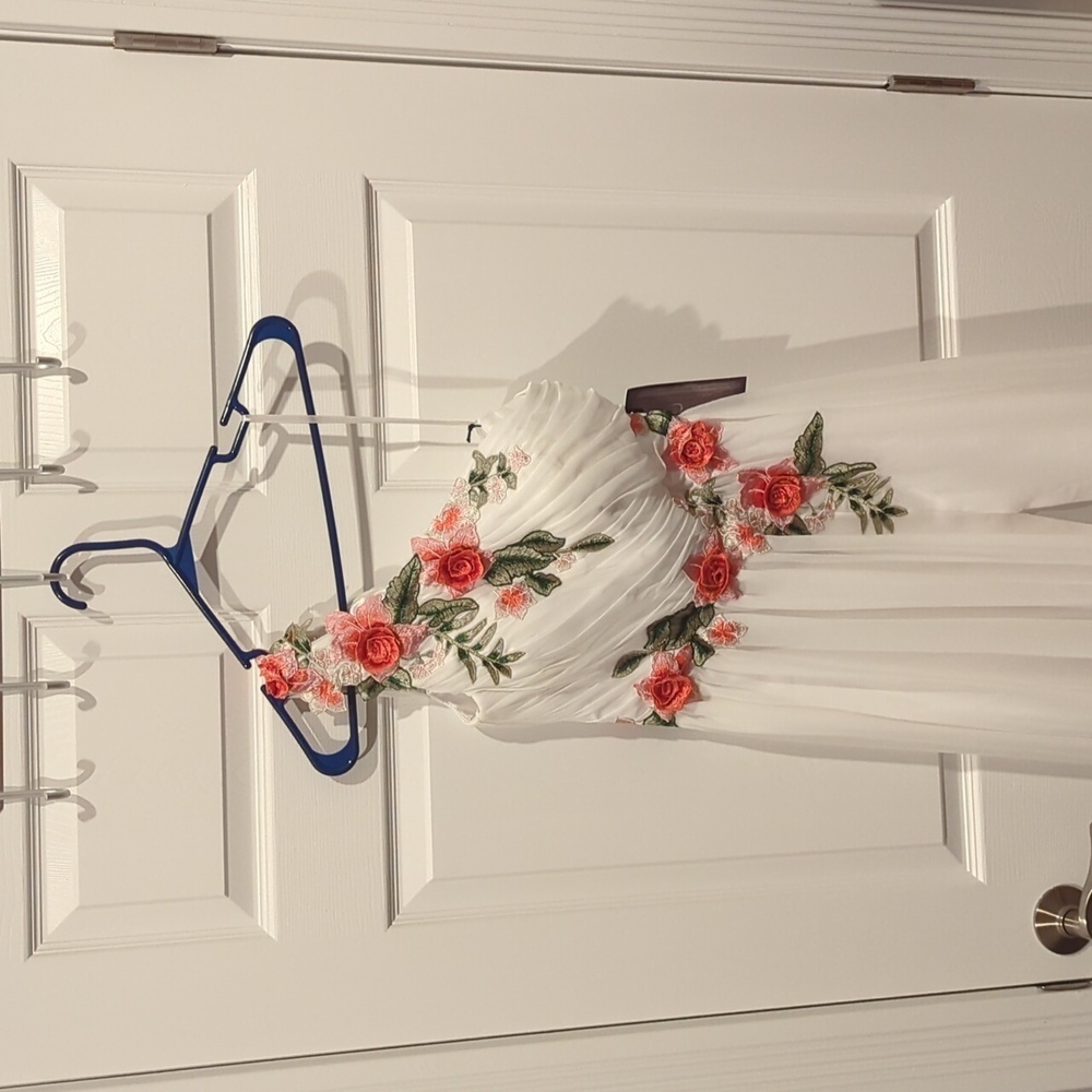 Mac Duggal white pageant wedding gown dress with train and floral embroi… - Picture 3 of 7